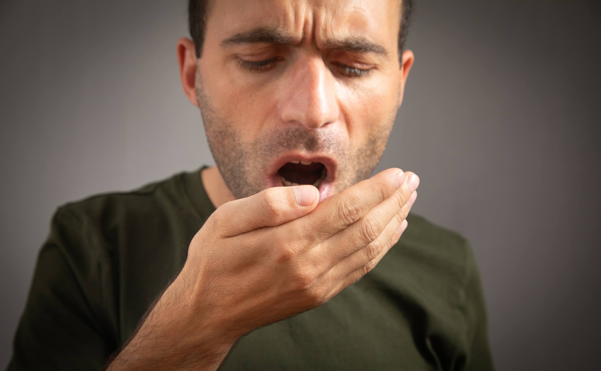 Varför får du dålig andedräkt och vad kan du göra? Hjälper zink?